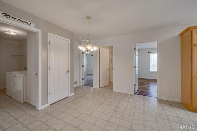 1865 Black Oak Drive, Farmington, MO 63640