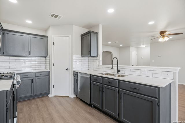 8819 Trumpet, Converse, TX 78109