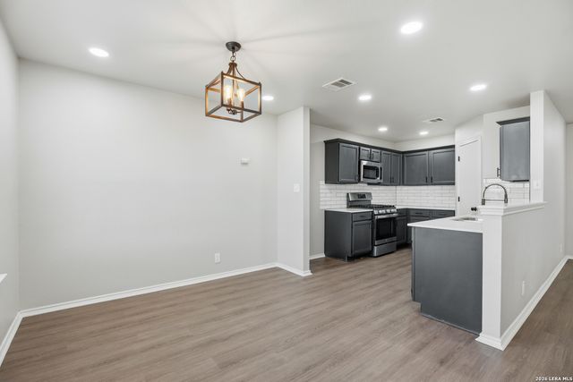 8819 Trumpet, Converse, TX 78109