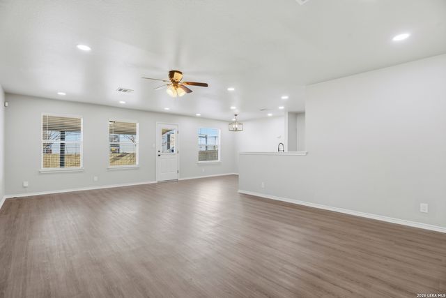 8819 Trumpet, Converse, TX 78109