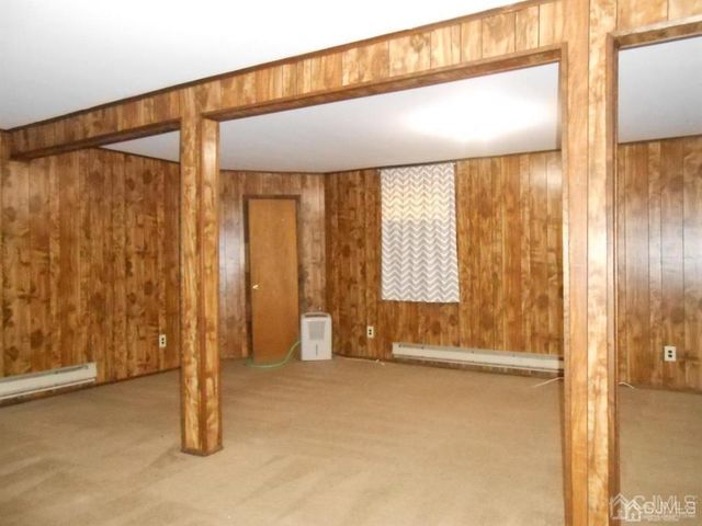 512 Sharon Garden Drive, Woodbridge Proper, NJ 07095