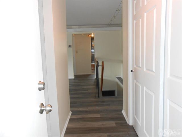 512 Sharon Garden Drive, Woodbridge Proper, NJ 07095