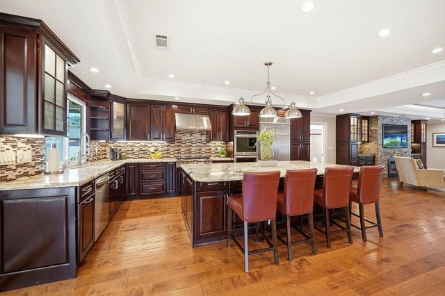 315 Clarke Lane, Morgan Hill, CA 95037