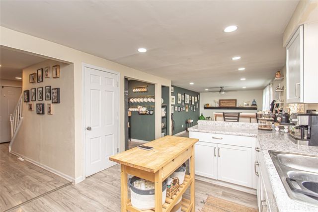 5570 Olive Tree Drive, Dayton, OH 45426