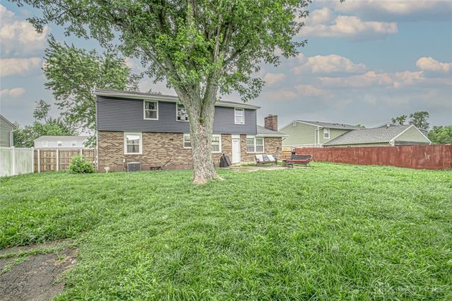 5570 Olive Tree Drive, Dayton, OH 45426