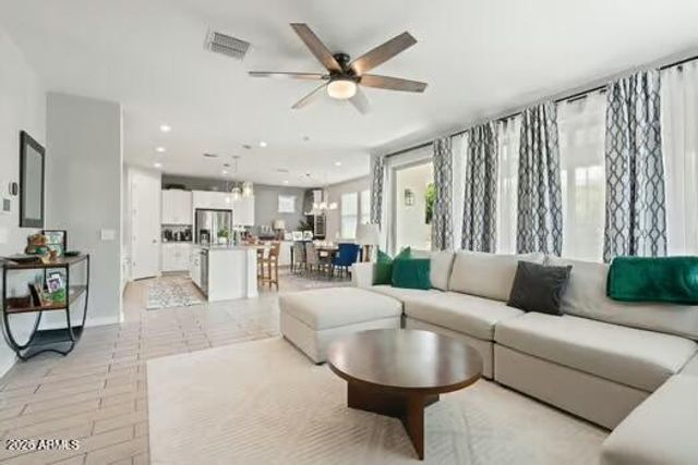 1169 S PEDEN Drive, Chandler, AZ 85286