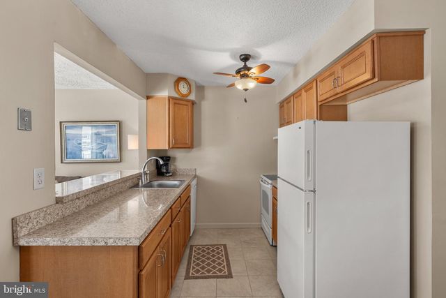 149 ARTHUR DR, Manahawkin, NJ 08050