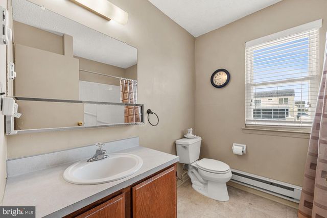 149 ARTHUR DR, Manahawkin, NJ 08050