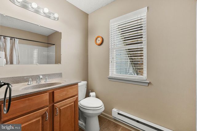 149 ARTHUR DR, Manahawkin, NJ 08050