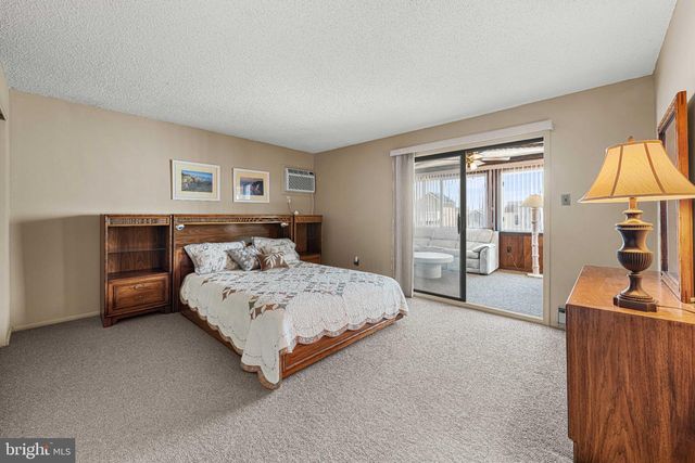 149 ARTHUR DR, Manahawkin, NJ 08050