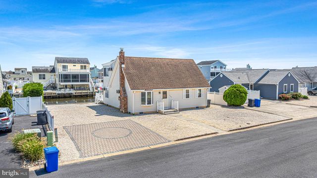 149 ARTHUR DR, Manahawkin, NJ 08050