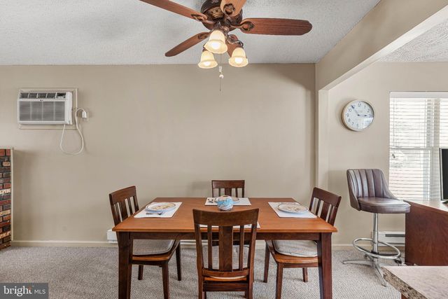 149 ARTHUR DR, Manahawkin, NJ 08050