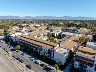5460 White Oak Avenue C325, Encino, CA 91316