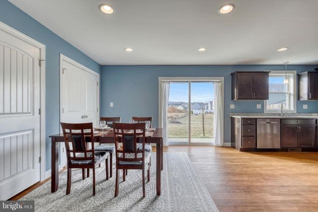223 WOODRIDGE DR., Shippensburg, PA 17257