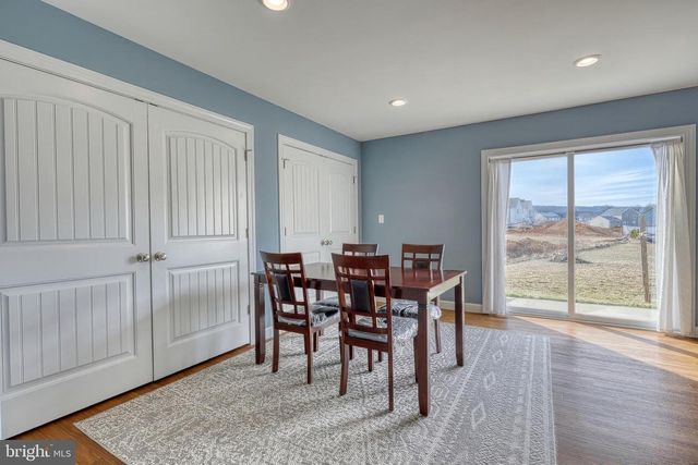 223 WOODRIDGE DR., Shippensburg, PA 17257