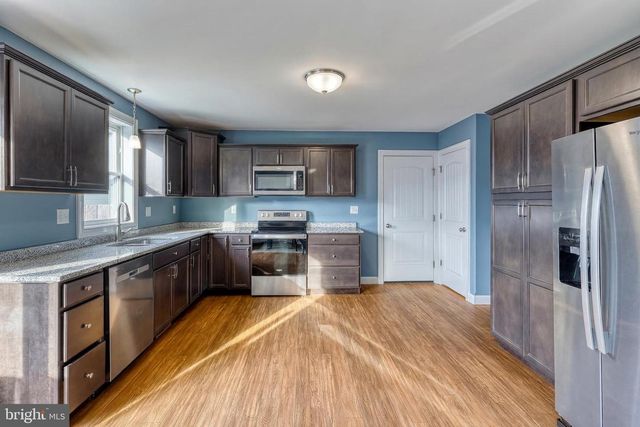 223 WOODRIDGE DR., Shippensburg, PA 17257