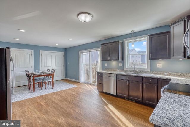 223 WOODRIDGE DR., Shippensburg, PA 17257