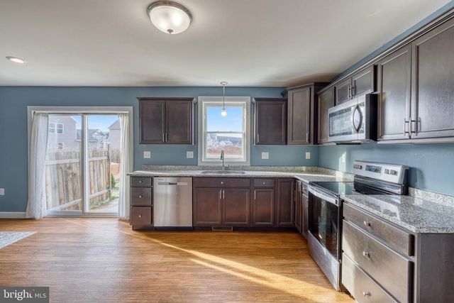 223 WOODRIDGE DR., Shippensburg, PA 17257