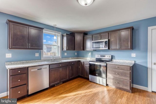223 WOODRIDGE DR., Shippensburg, PA 17257