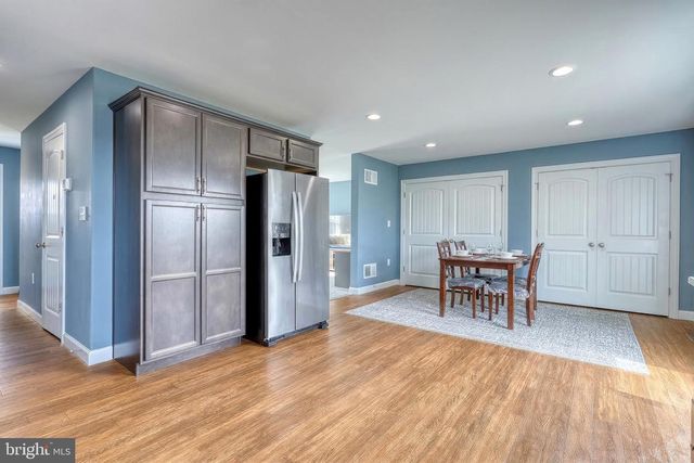 223 WOODRIDGE DR., Shippensburg, PA 17257