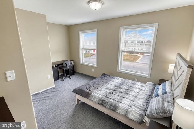 223 WOODRIDGE DR., Shippensburg, PA 17257