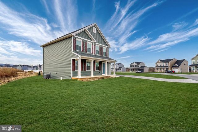 223 WOODRIDGE DR., Shippensburg, PA 17257