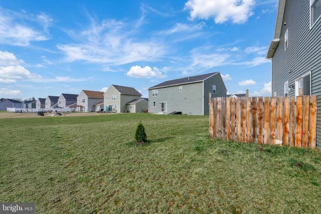 223 WOODRIDGE DR., Shippensburg, PA 17257