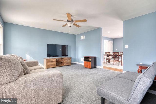 223 WOODRIDGE DR., Shippensburg, PA 17257