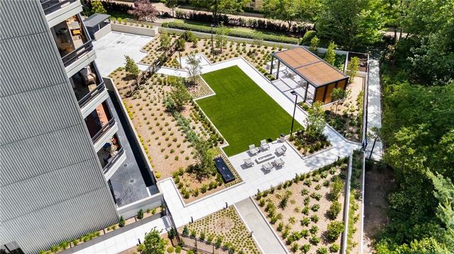 2660 Peachtree Road NW 18G, Atlanta, GA 30305