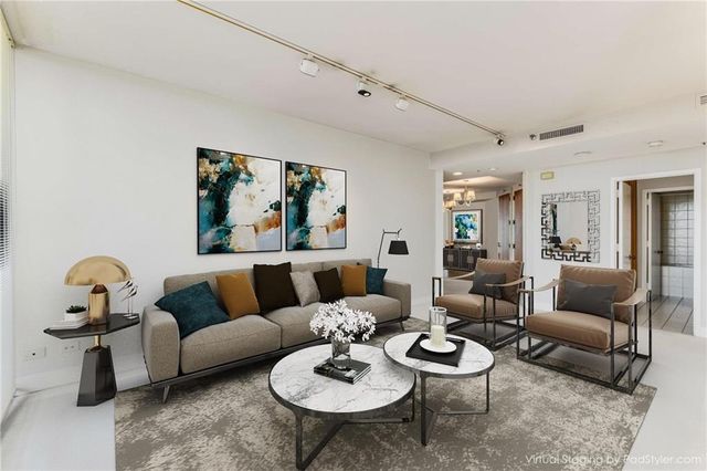 2660 Peachtree Road NW 18G, Atlanta, GA 30305