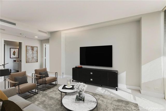 2660 Peachtree Road NW 18G, Atlanta, GA 30305