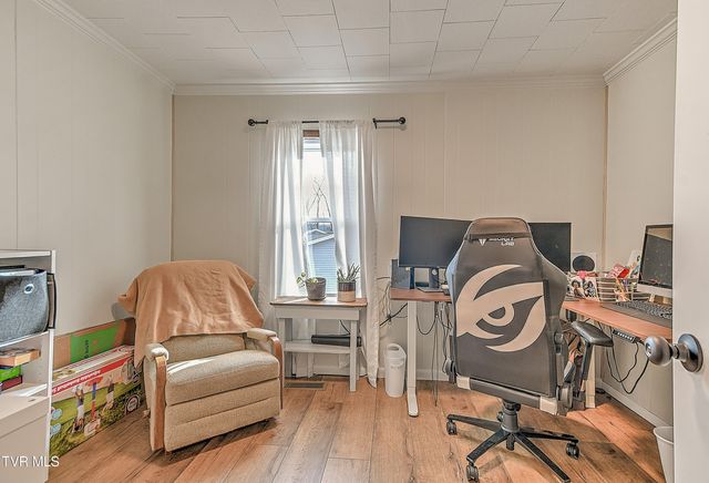 252 Ashville Avenue, Mount Carmel, TN 37645