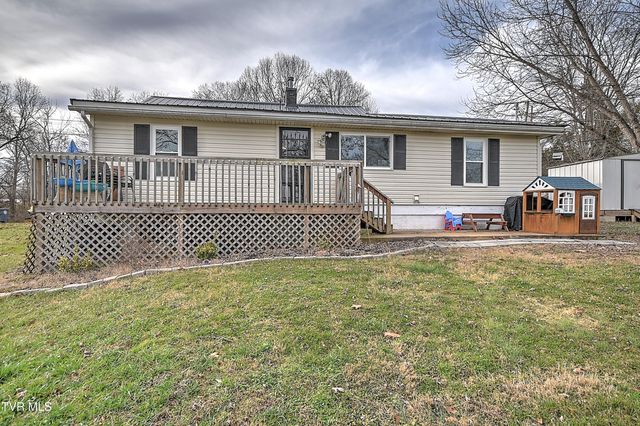 252 Ashville Avenue, Mount Carmel, TN 37645