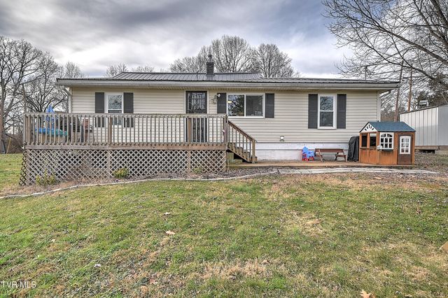 252 Ashville Avenue, Mount Carmel, TN 37645