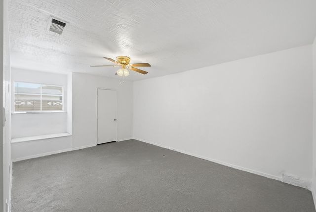 1214 S Spruce Street, Tulare, CA 93274