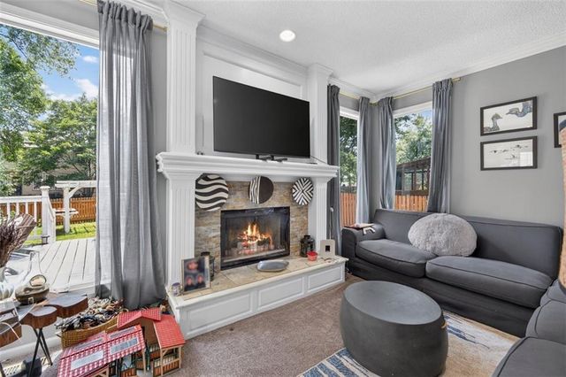13987 W 147TH Street, Olathe, KS 66062