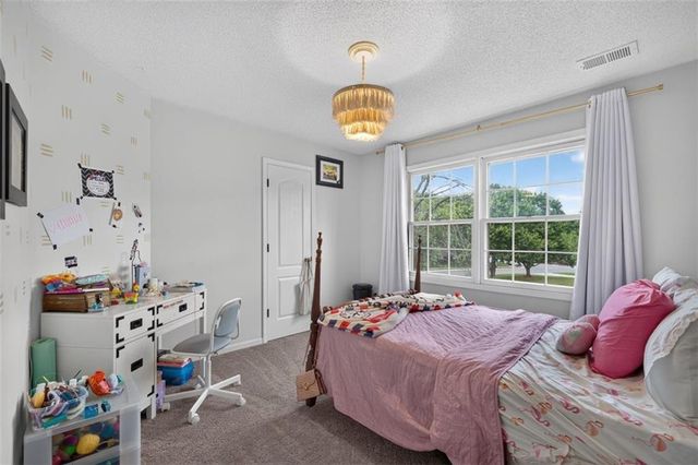 13987 W 147TH Street, Olathe, KS 66062