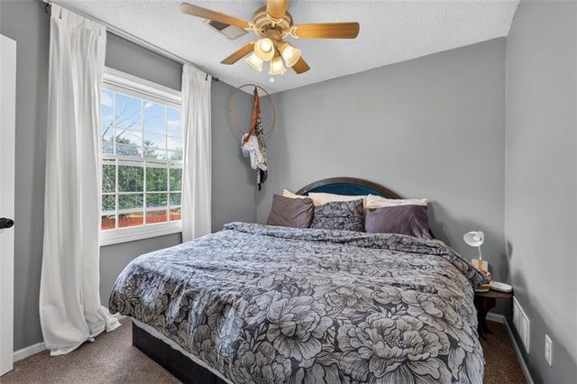 13987 W 147TH Street, Olathe, KS 66062