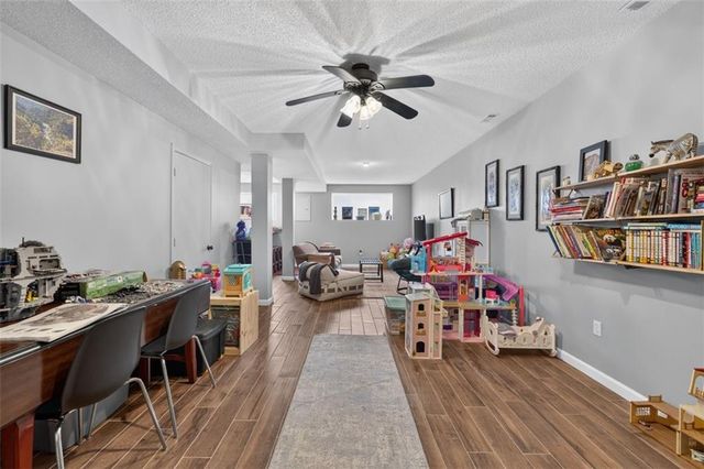 13987 W 147TH Street, Olathe, KS 66062