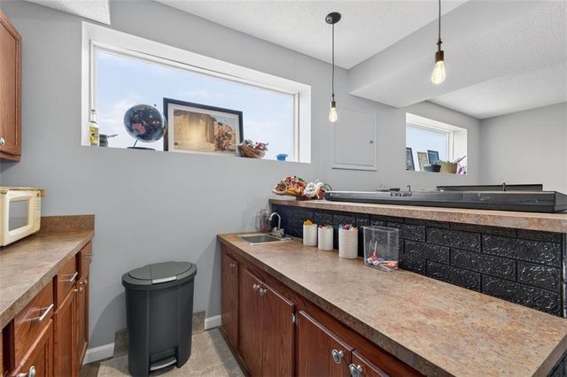 13987 W 147TH Street, Olathe, KS 66062