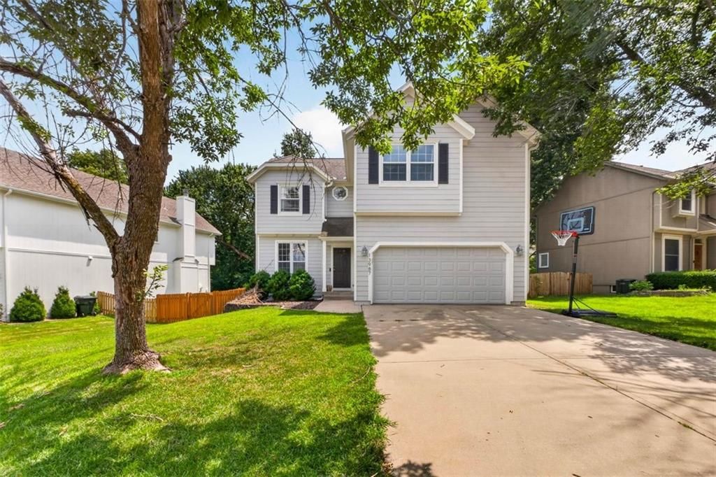 13987 W 147TH Street, Olathe, KS 66062