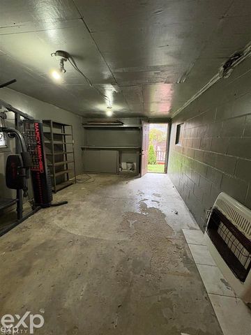 704 Bay Road, Bangor Twp, MI 48706