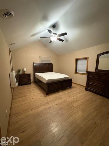 704 Bay Road, Bangor Twp, MI 48706