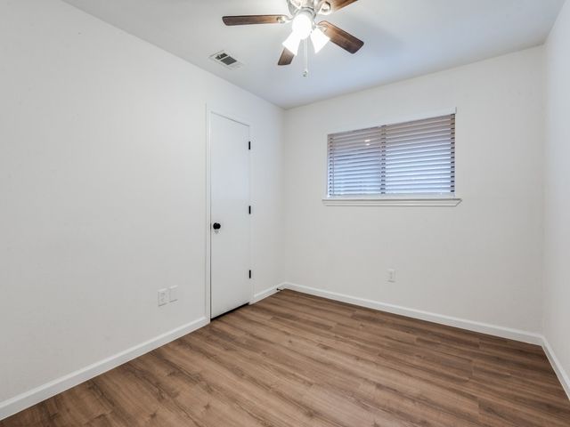 2035 Avignon Drive, Carrollton, TX 75007