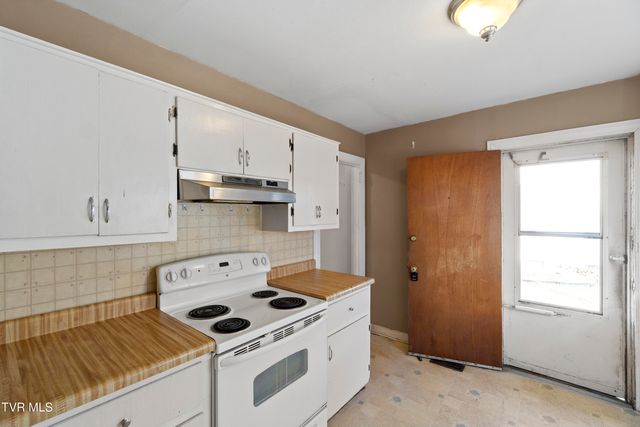 1111 Forest Street, Greeneville, TN 37743