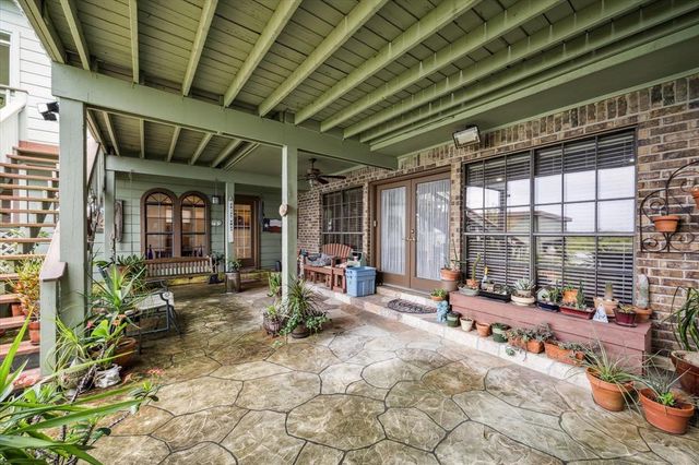 3610 17th Street N, Texas City, TX 77590