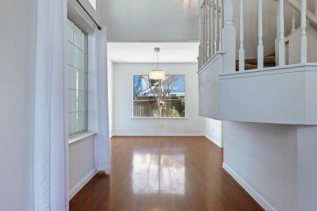 7396 N Price Avenue, Fresno, CA 93720