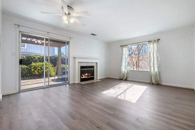 7396 N Price Avenue, Fresno, CA 93720