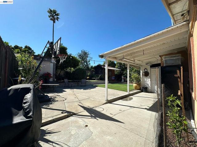 29 DELTA DR, Bay Point, CA 94565