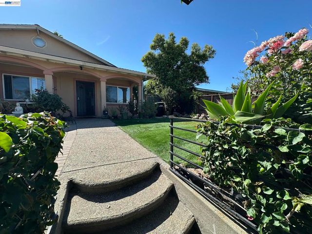 29 DELTA DR, Bay Point, CA 94565